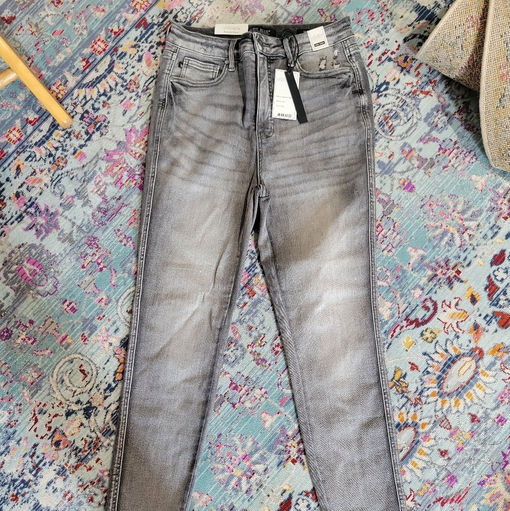 Judy Blue Light Gray Denim Jeans